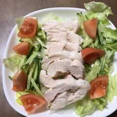 รูปของ サラダチキンの塩麹漬け
