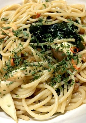 納豆、えりんぎ、わかめのペペロンチーノ-レシピのメイン写真