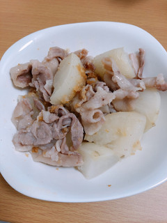 生姜が香るカブと豚バラ肉の蒸し煮-レシピのメイン写真