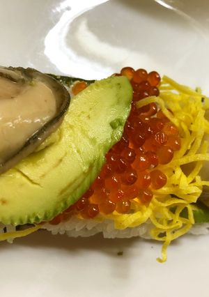 蒸しかきののっけ盛り寿司-レシピのメイン写真