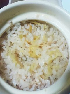 ダイソー炊飯マグ 生姜炊き込みご飯-レシピのメイン写真