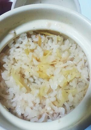 ダイソー炊飯マグ 生姜炊き込みご飯-レシピのメイン写真