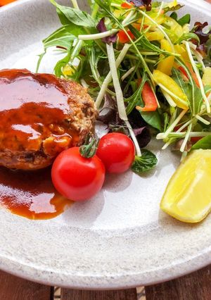 ヘルシー椎茸ハンバーグ-レシピのメイン写真