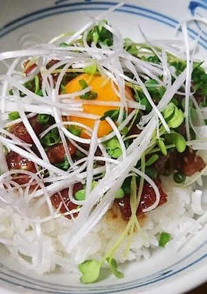 ムダなし♪　マグロユッケ丼とネギスープ-レシピのメイン写真
