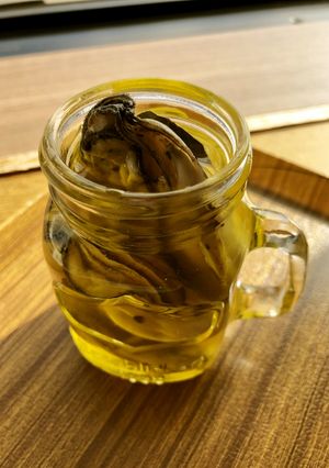 牡蠣のオリーブオイル漬け バジル風味-レシピのメイン写真