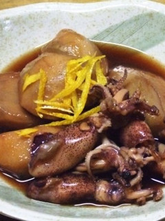 小いか(ヒイカ)と里芋の煮物-レシピのメイン写真