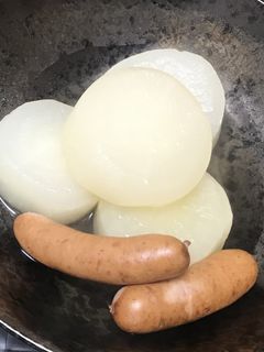 大根とウインナーのコンソメ煮-レシピのメイン写真