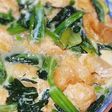 ホウレン草と油揚げの玉子丼☆蕎麦処風