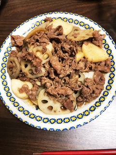 すき焼きのタレで簡単!お肉と根菜!-レシピのメイン写真