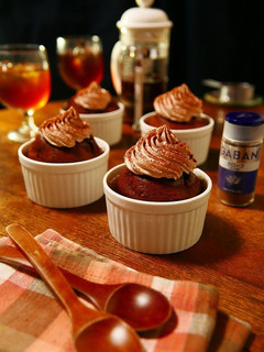 チョコホイップたっぷり♪ココアケーキ-レシピのメイン写真