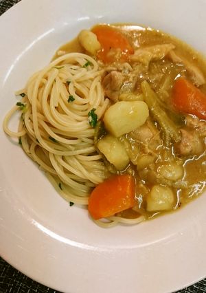 カレークリームシチュー・パスタ-レシピのメイン写真