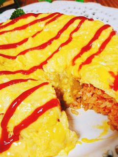 とろ~り隠しチーズカレーオムライス-レシピのメイン写真