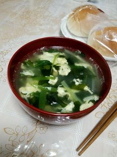 塩ラーメン粉末スープ使用わかめスープ-レシピのメイン写真