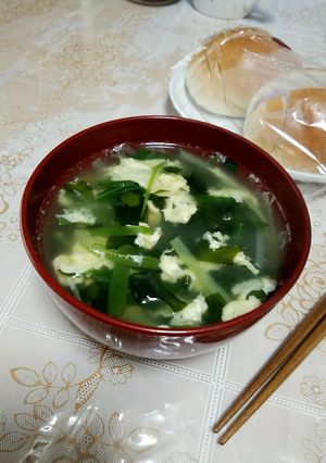 塩ラーメン粉末スープ使用わかめスープ-レシピのメイン写真