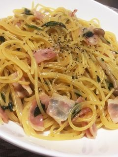 鍋1つでほうれん草・ベーコンの和風パスタ-レシピのメイン写真