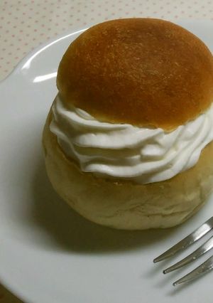 セムラ　スウェーデンの菓子パン-レシピのメイン写真