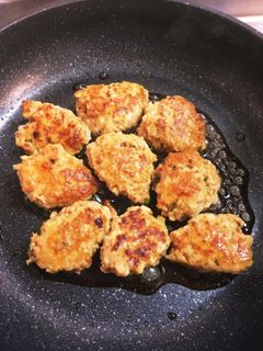 鶏つくね(お弁当にピッタリ!)-レシピのメイン写真