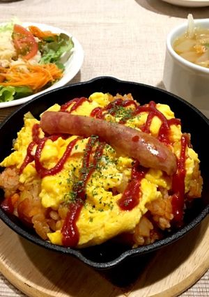 スキレットでアツアツ簡単オムライス♪-レシピのメイン写真
