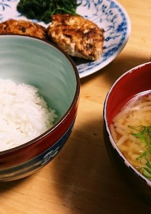 鶏胸肉と豆腐のハンバーグ-レシピのメイン写真