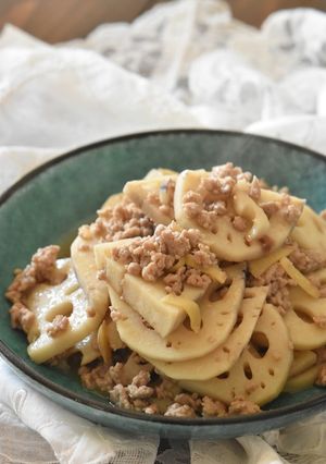 豚ひき肉とれんこんの甘辛生姜炒め-レシピのメイン写真