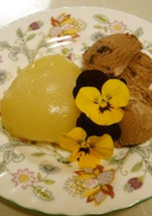 チョコが苦手な彼にも♡洋梨のコンポート-レシピのメイン写真