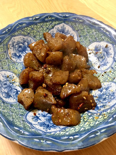 すき焼きのタレで♪簡単、ピリ辛コンニャク-レシピのメイン写真
