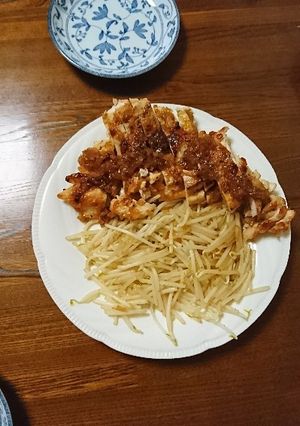 鶏むね肉のステーキ、玉ねぎソース-レシピのメイン写真