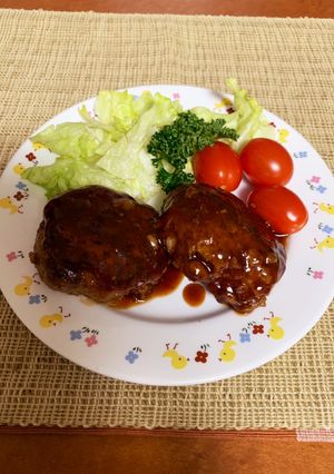 子どももパパも大好き！煮込みハンバーグ☆-レシピのメイン写真