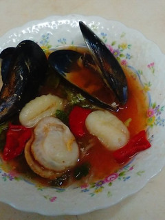 サッポロ一番塩ラーメンでトマト味スープ-レシピのメイン写真