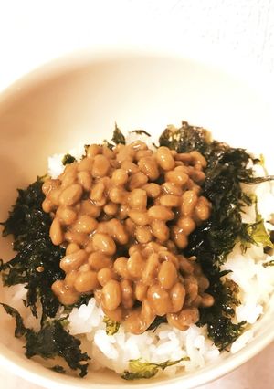ズボラ飯★納豆と海苔のゴマ油風和え丼-レシピのメイン写真