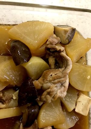無水鍋で大根と豚肉煮。覚え書き-レシピのメイン写真