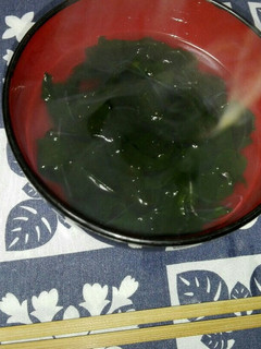 お椀で簡単にワカメ春雨スープ☆☆☆-レシピのメイン写真