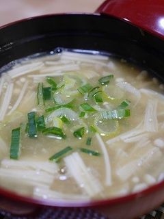 えのきと納豆の味噌汁-レシピのメイン写真