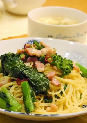 菜の花とベーコンのペペロンチーノ風パスタ-レシピのメイン写真