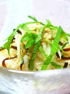 大根と塩昆布のゴマ油和え-レシピのメイン写真