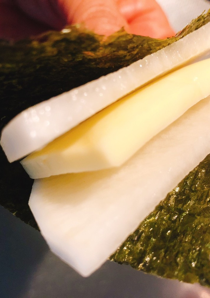 めっちゃ旨い!!大根とチーズの海苔巻き-レシピのメイン写真