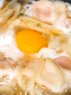 簡単ベーコンエッグうどん-レシピのメイン写真