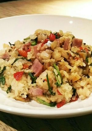 クレソンと赤ピーマンとれんこんの炒飯-レシピのメイン写真