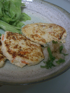 野菜たっぷり☆和風な豆腐ハンバーグ-レシピのメイン写真
