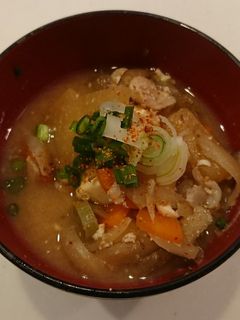 お好きな野菜で豚汁風のお味噌汁-レシピのメイン写真