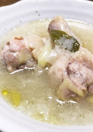 手羽元で寒い日のスープ-レシピのメイン写真