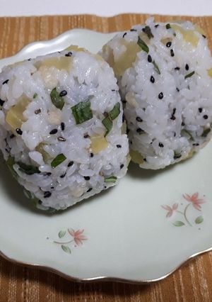 たくあんおにぎり♪-レシピのメイン写真