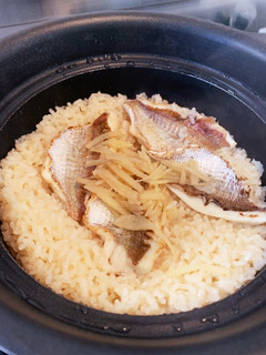 調理師が作る、簡単鯛めし。炊飯器 鍋-レシピのメイン写真