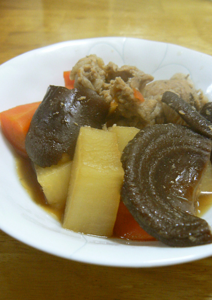 豚と大根としいたけと人参の煮物-レシピのメイン写真