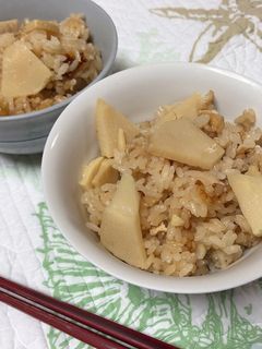 ごま油香る簡単!たけのこの炊き込みごはん-レシピのメイン写真