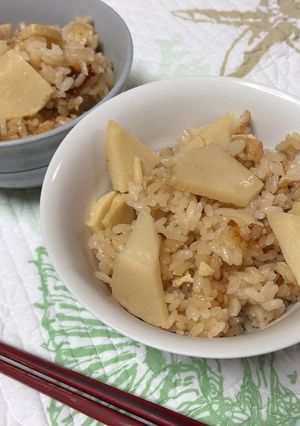 ごま油香る簡単！たけのこの炊き込みごはん-レシピのメイン写真