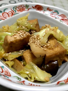 すぐ作れる、エリンギとキャベツの炒めもの-レシピのメイン写真
