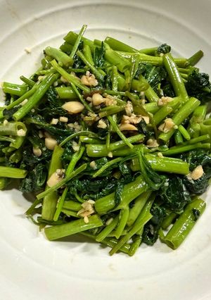 刻みニンニクで旨み爆上げ!空芯菜炒め-レシピのメイン写真