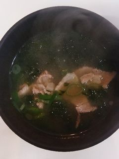 豚バラとあおさのお味噌汁-レシピのメイン写真