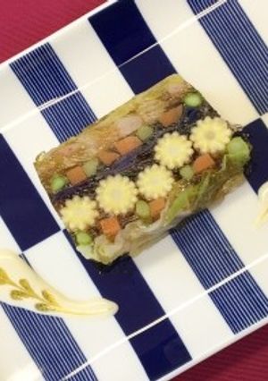 海老と彩り野菜のテリーヌ-レシピのメイン写真